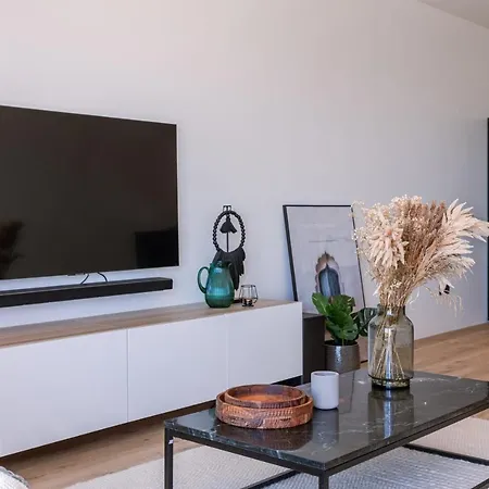 شقة Modern With Beautiful Sea-view In *
