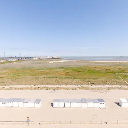 Modern With Beautiful Sea-view In * كنوك هايست